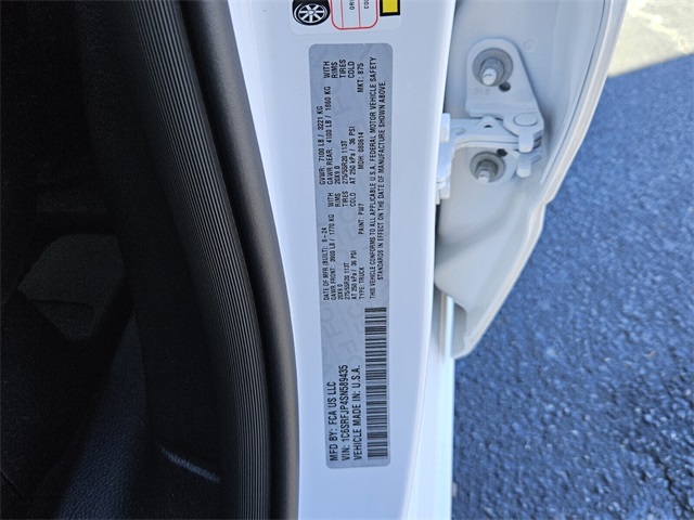 2025 Ram 1500 Laramie Crew Cab 4x4 5'7" Box