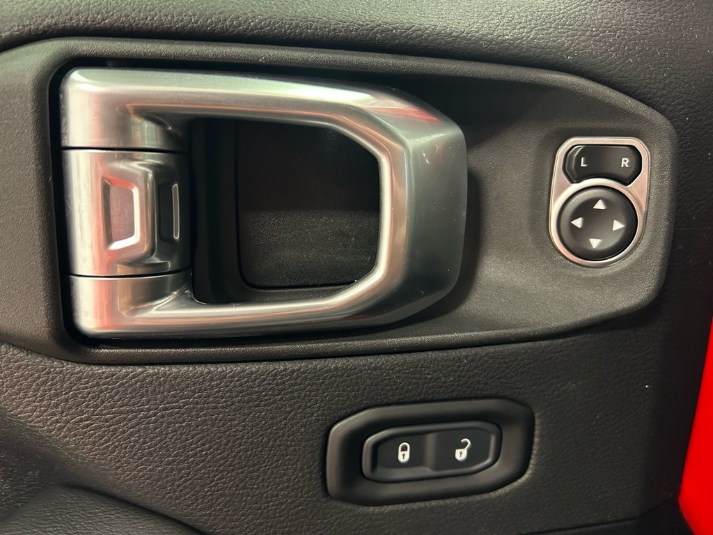 used 2021 Jeep Gladiator car, priced at $28,662