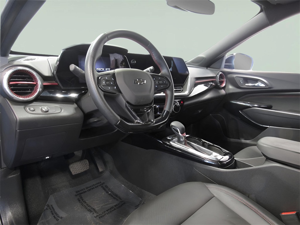 2024 Chevrolet Trax photo 14