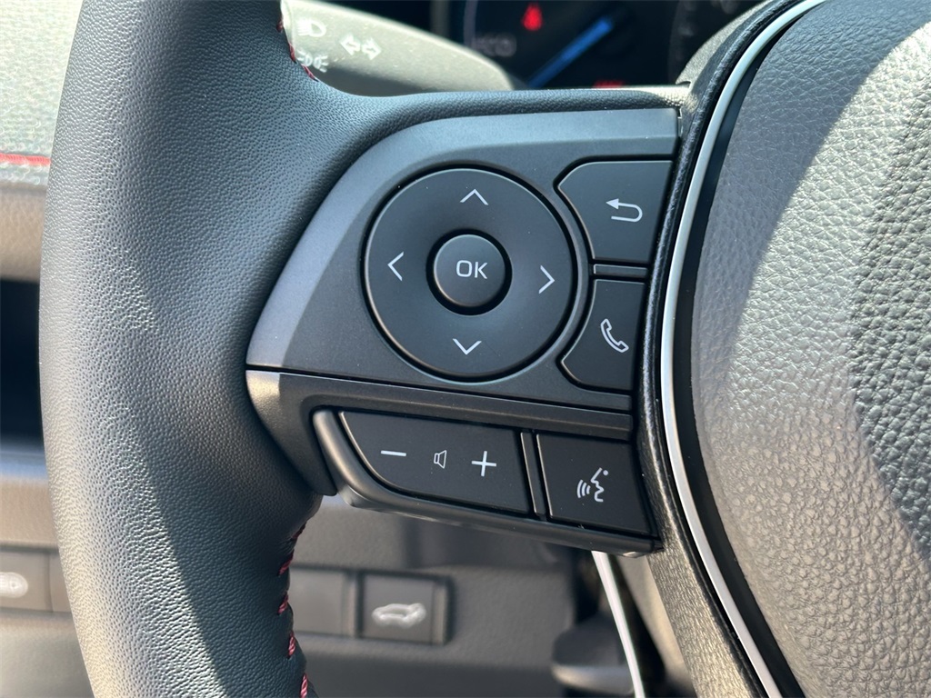 2025 Toyota RAV4 Hybrid SE photo 26