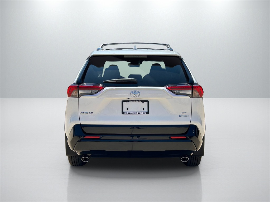 2025 Toyota RAV4 Hybrid SE photo 6