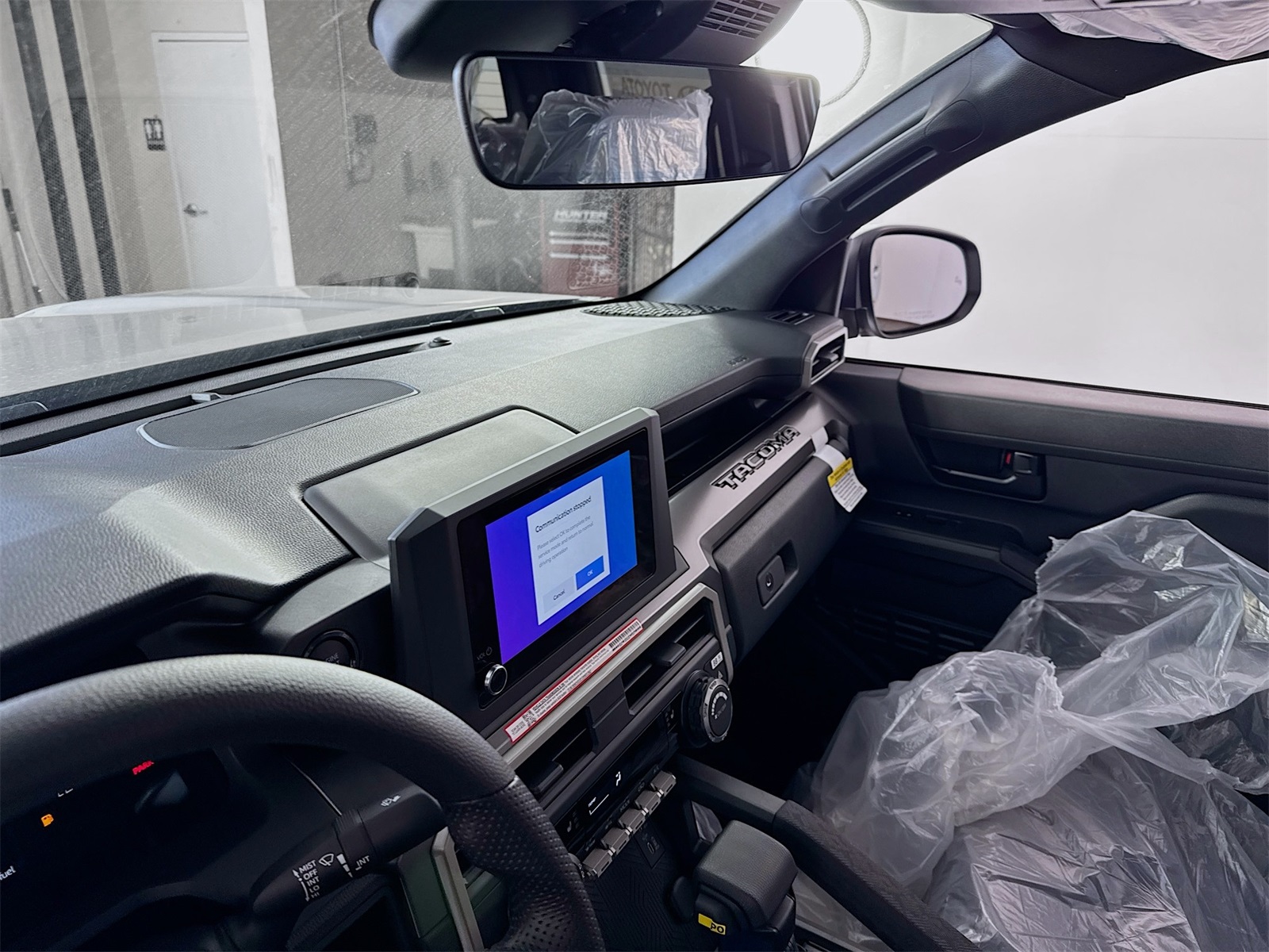 2025 Toyota Tacoma SR5 Double Cab photo 6