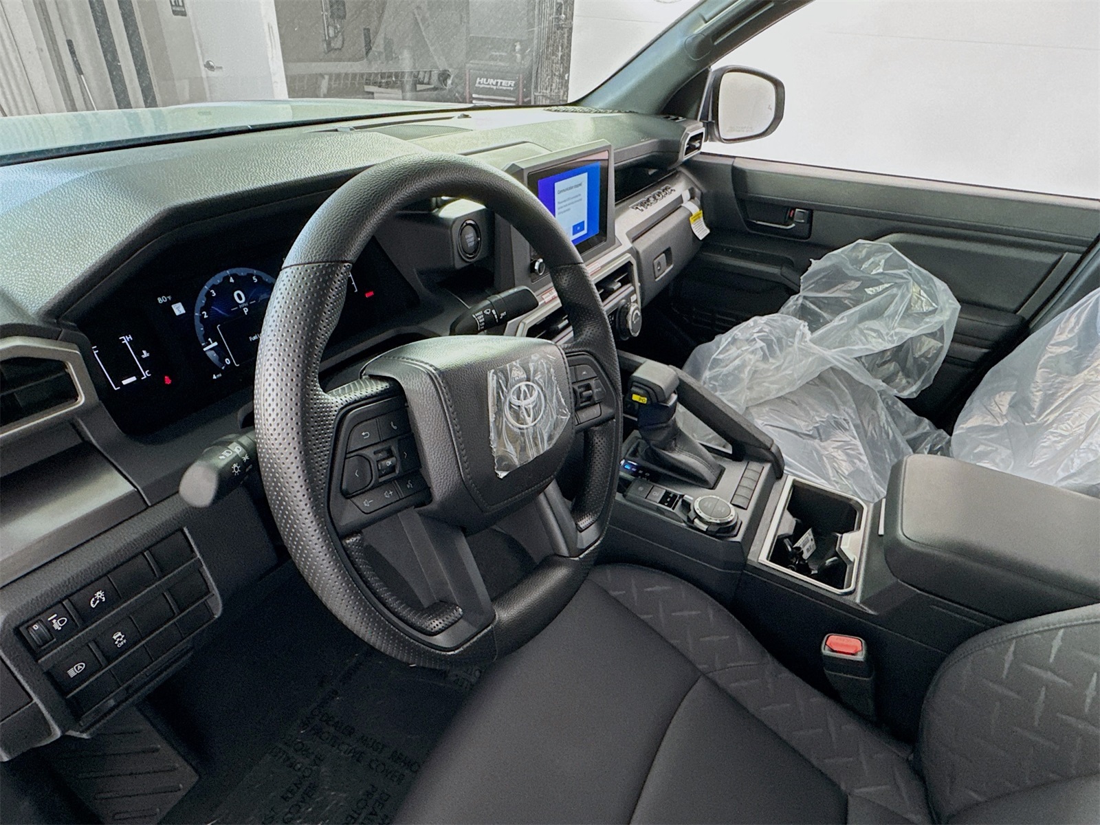 2025 Toyota Tacoma SR5 Double Cab photo 7