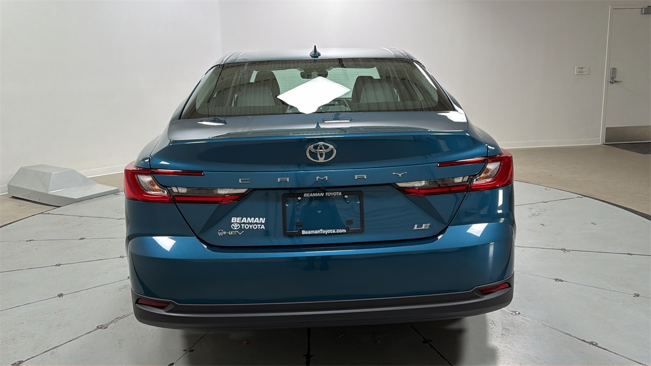 2026 Toyota Camry LE photo 4