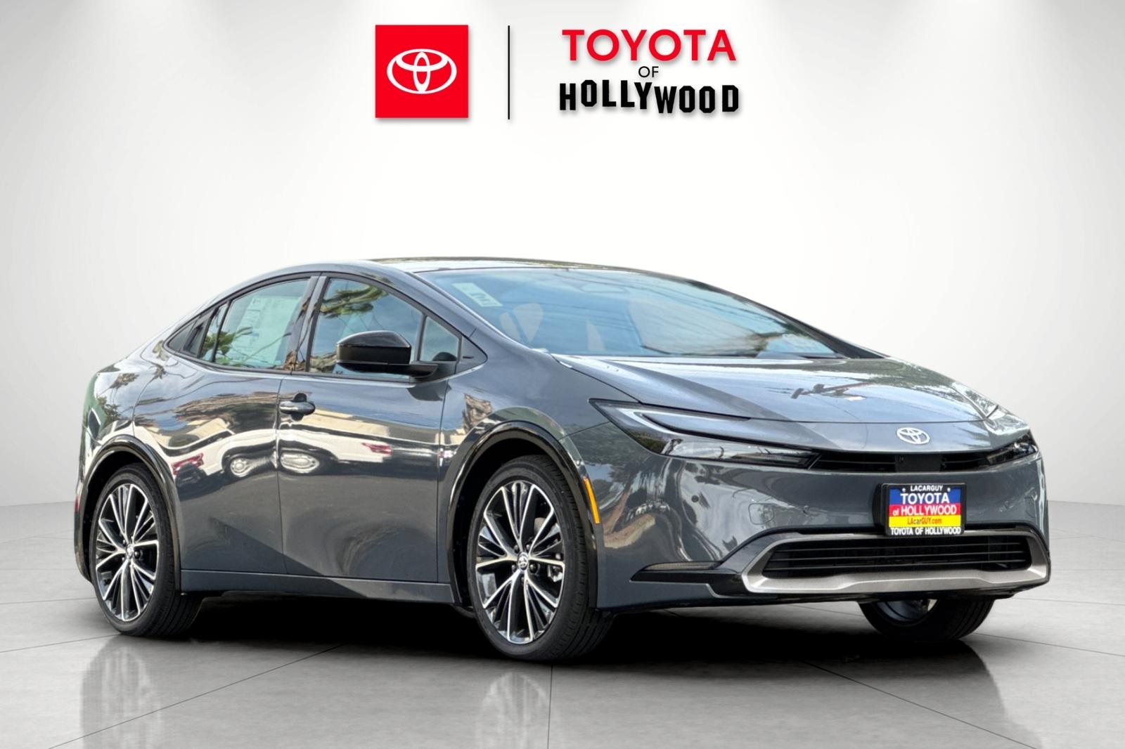 2026 Toyota Prius Limited's photo