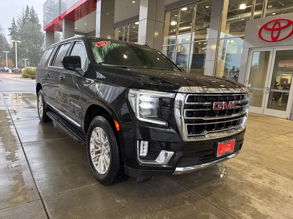 2023 GMC Yukon XL SLT's photo