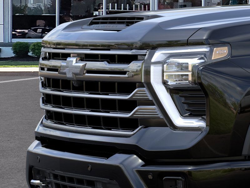 2025 Chevrolet Silverado 2500HD High Country 4D Crew Cab 4WD 13