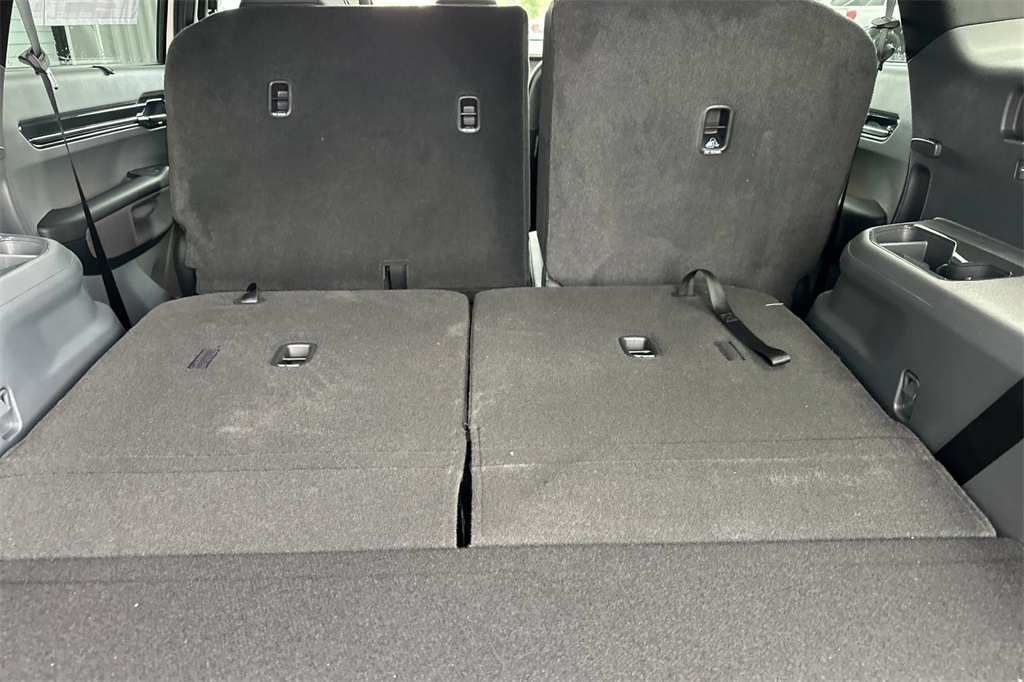 new 2026 Kia EV9 car, priced at $70,505