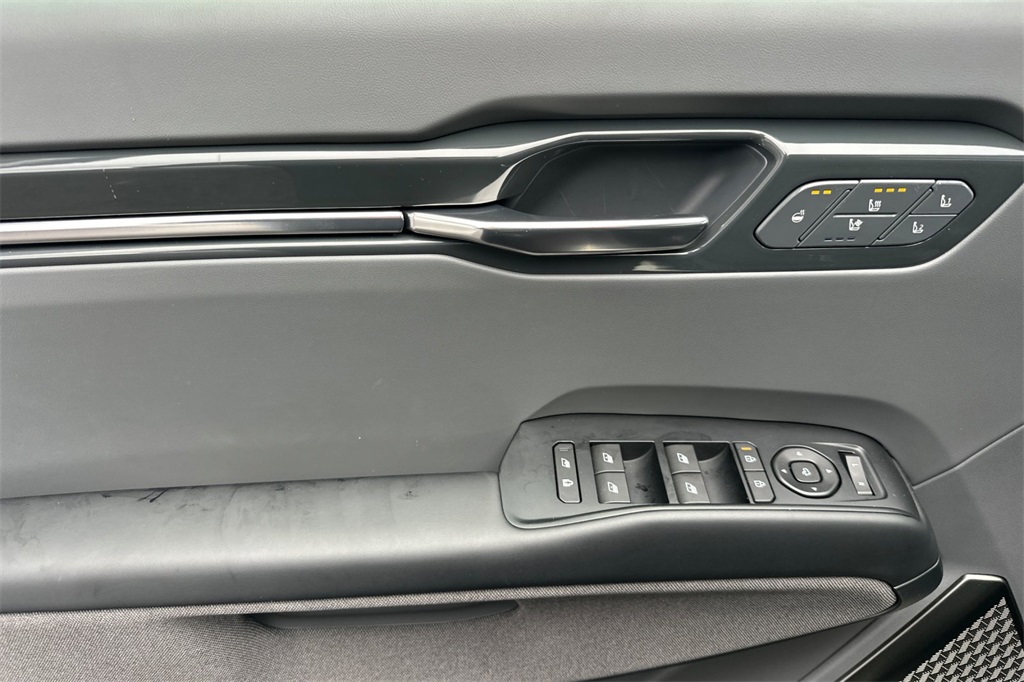 new 2026 Kia EV9 car, priced at $70,505