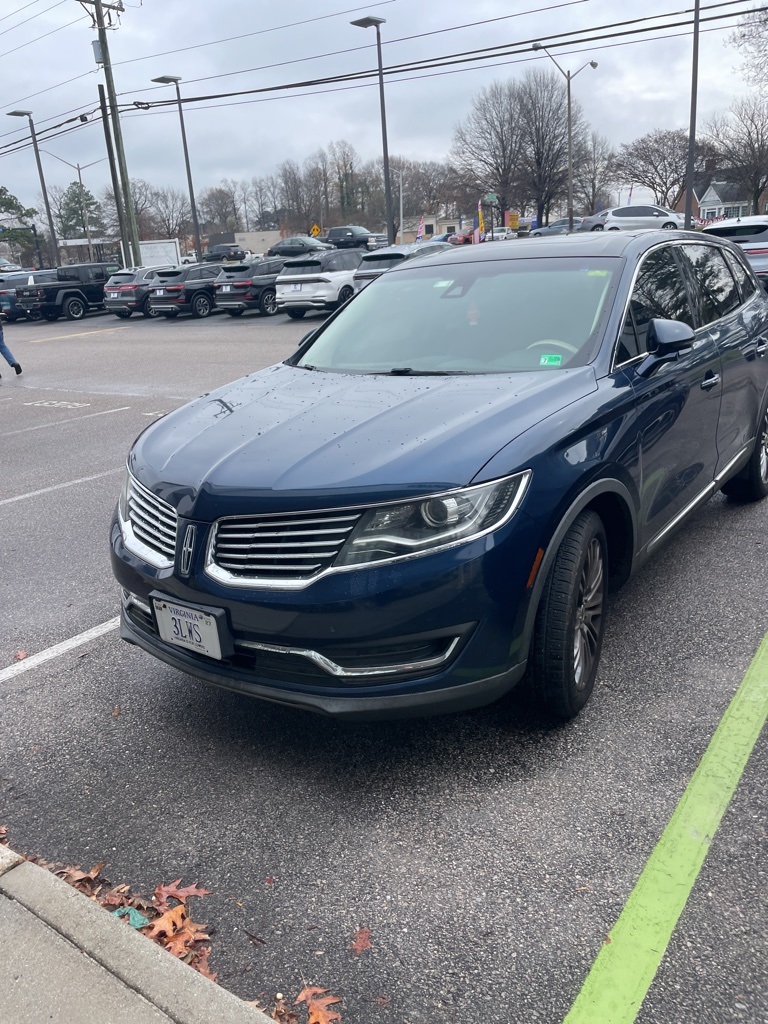 2017 Lincoln MKX Reserve's photo