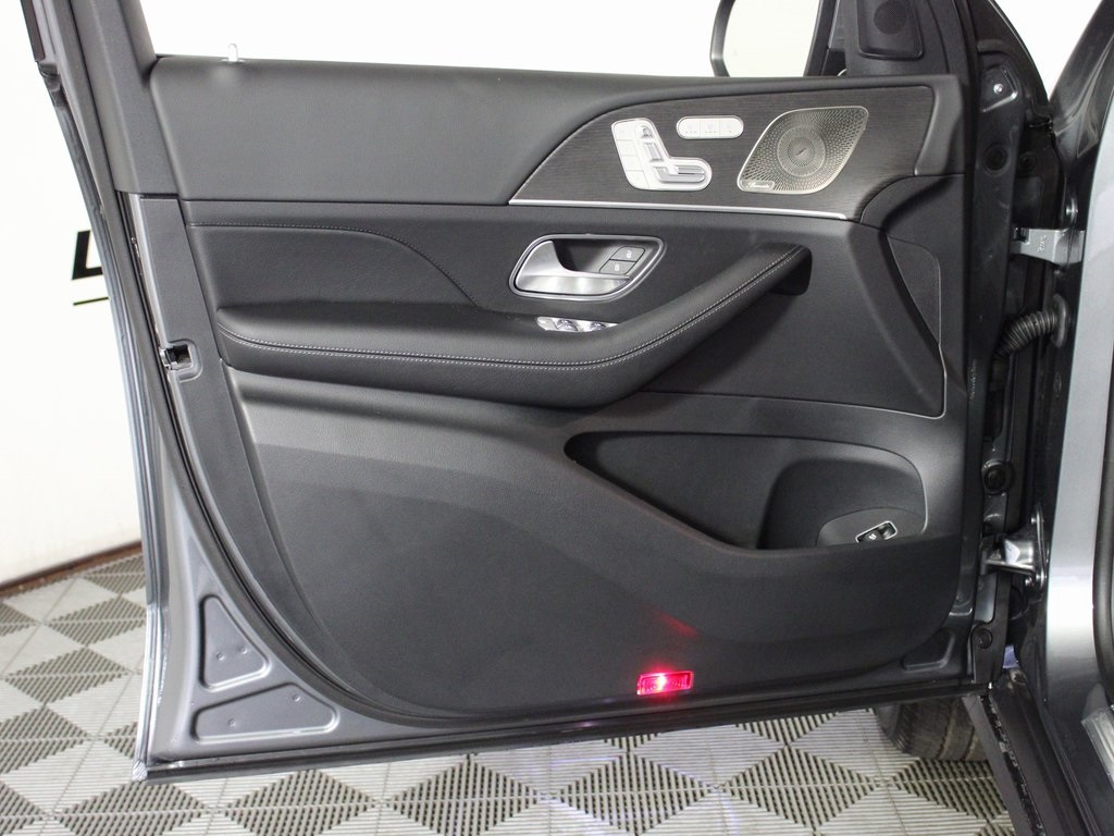 used 2026 Mercedes-Benz GLE car, priced at $64,998