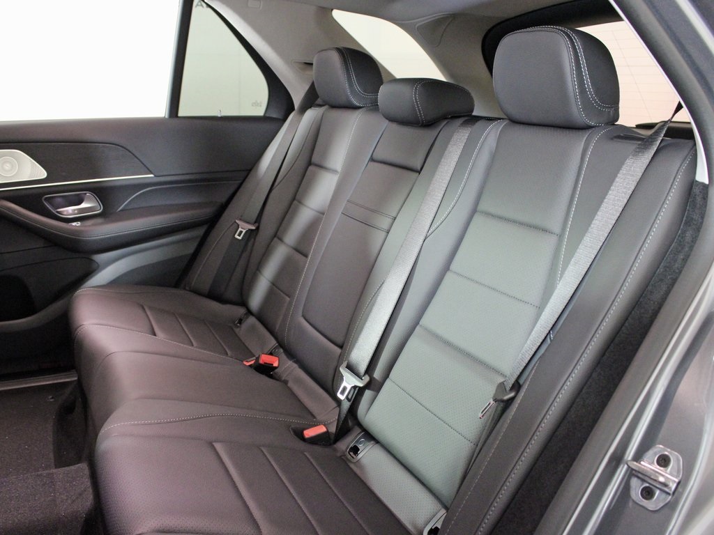 used 2026 Mercedes-Benz GLE car, priced at $64,998