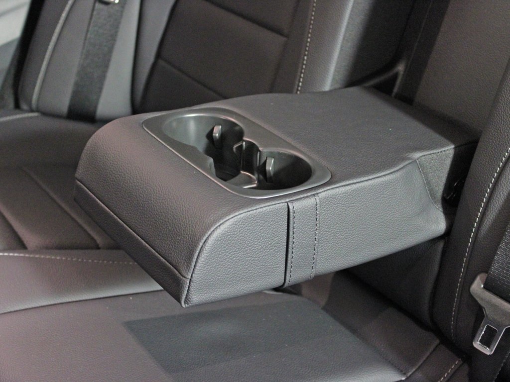 used 2026 Mercedes-Benz GLE car, priced at $64,998