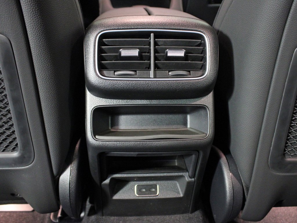 used 2026 Mercedes-Benz GLE car, priced at $64,998