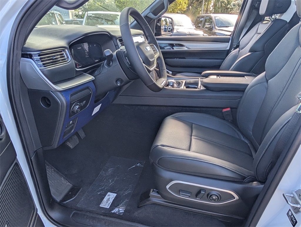 new 2025 Jeep Wagoneer L car, priced at $81,770
