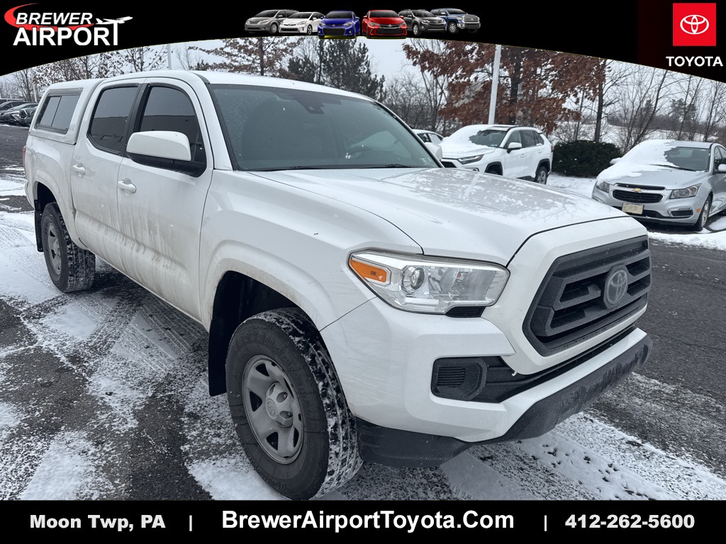 2020 Toyota Tacoma SR's photo