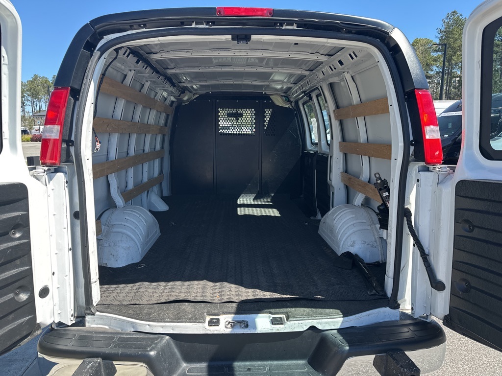 Used 2023 GMC Savana 2500 4x2 Empty Cargo Van for sale #SP1194 - photo 7