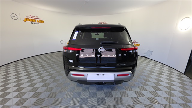2025 Super Black Nissan Pathfinder Platinum FWD SUV
