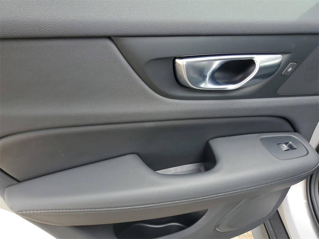 used 2025 Volvo V60 Cross Country car, priced at $32,956