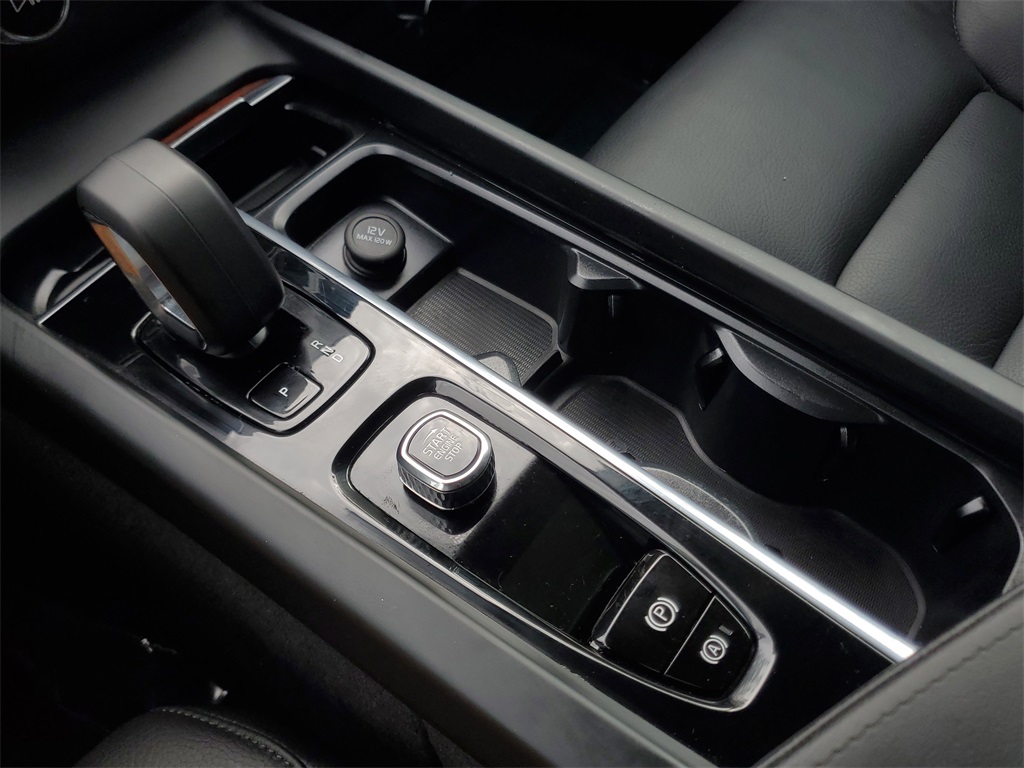 used 2025 Volvo V60 Cross Country car, priced at $32,956