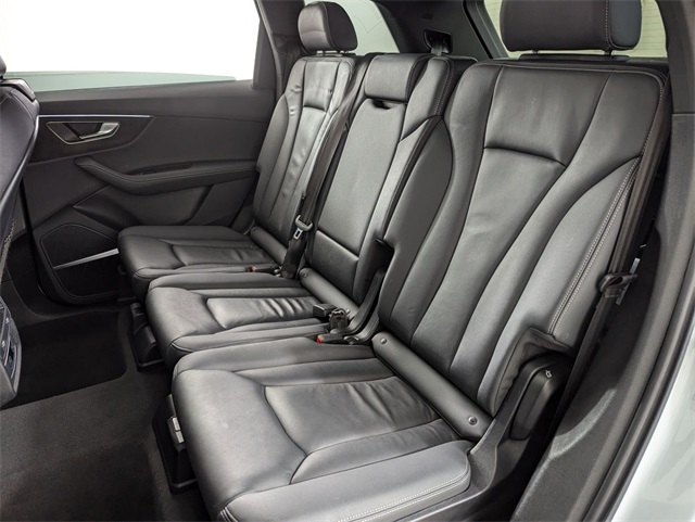 used 2025 Audi Q7 car, priced at $44,781