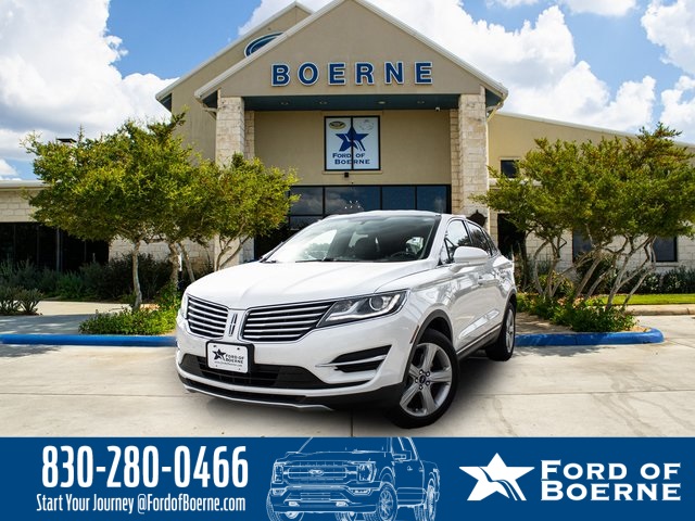 2015 Lincoln MKC Base's photo