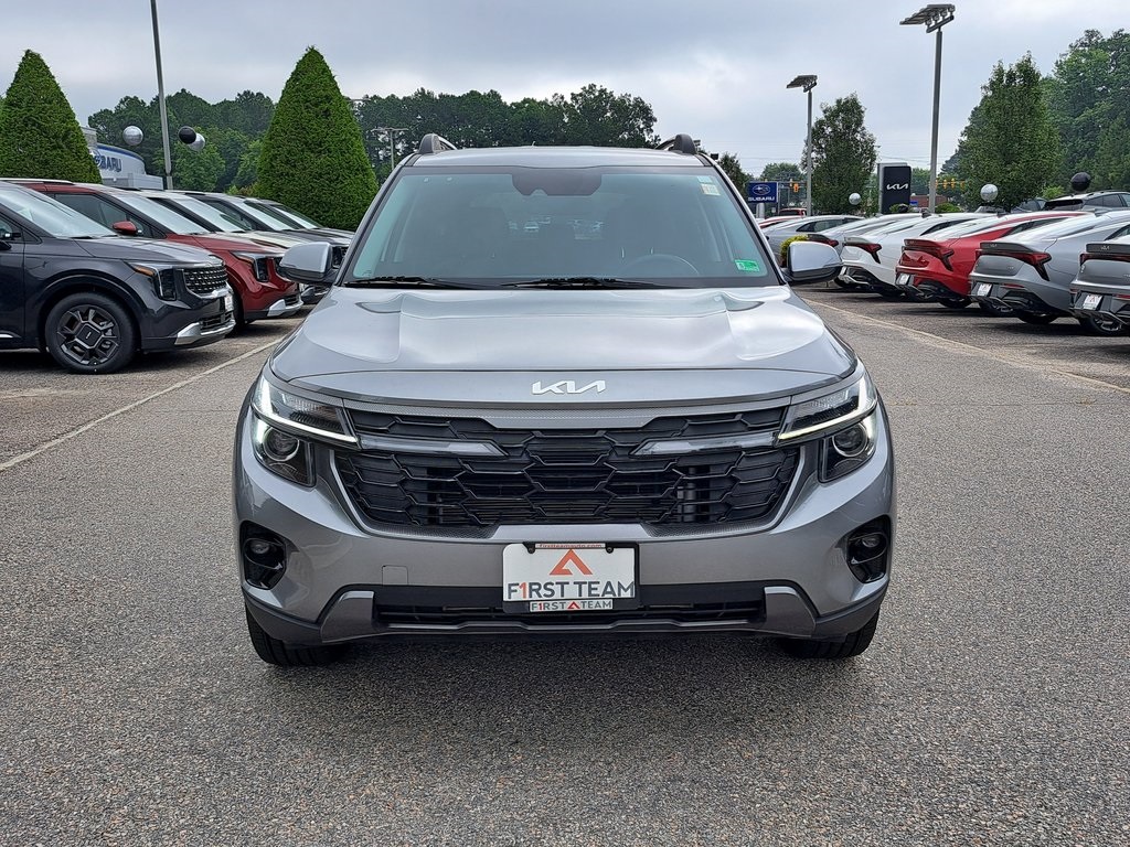 2024 Kia Seltos X-Line SUV AWD 2