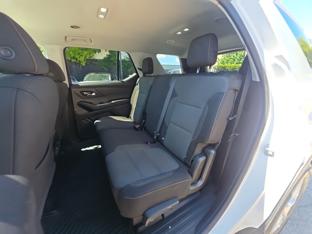 used 2018 Chevrolet Traverse car, priced at $15,895