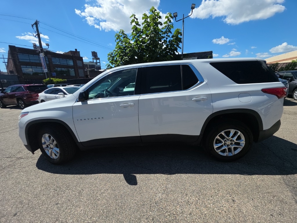 used 2018 Chevrolet Traverse car, priced at $15,895