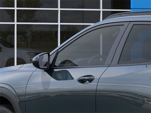 2026 Chevrolet Trax LT photo 7