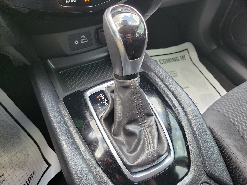 2022 Magnetic Black Pearl Nissan Rogue Sport S FWD SUV