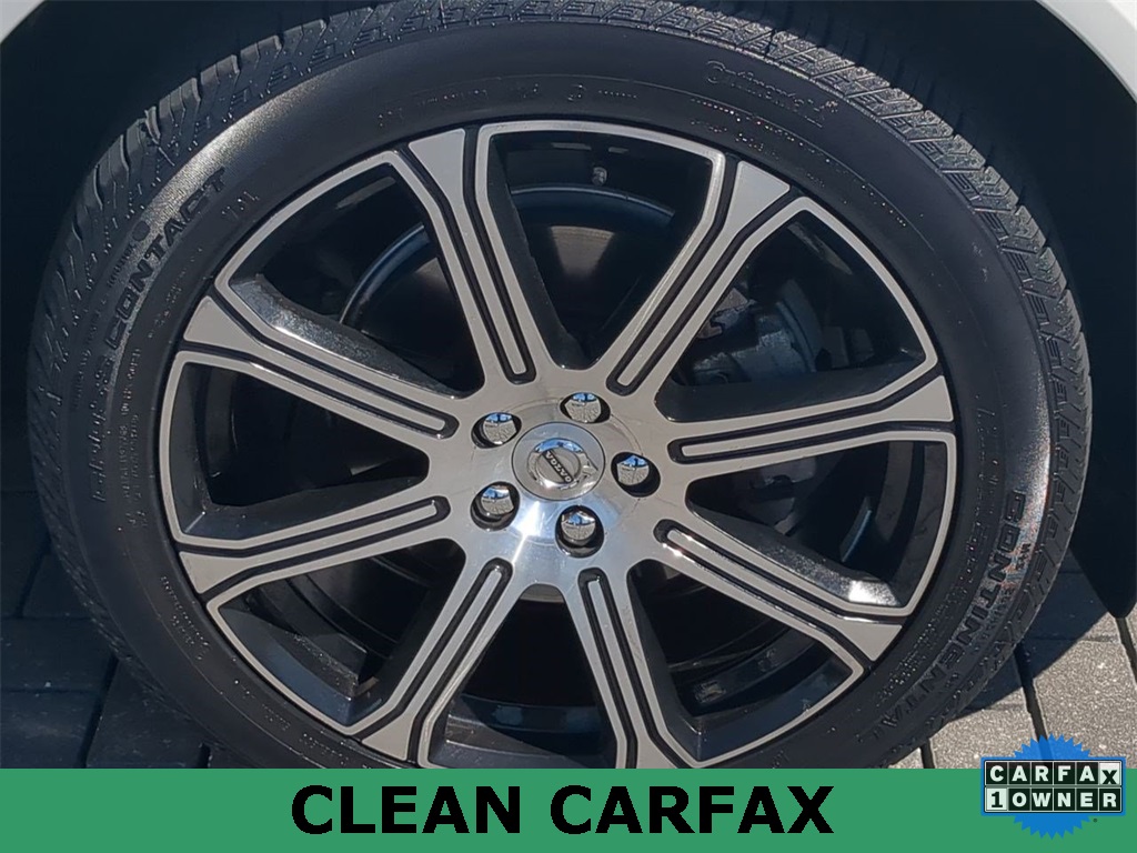2020 Volvo XC60 T5 Inscription photo 9
