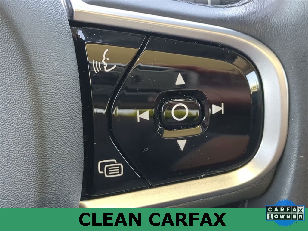2020 Volvo XC60 T5 Inscription photo 21