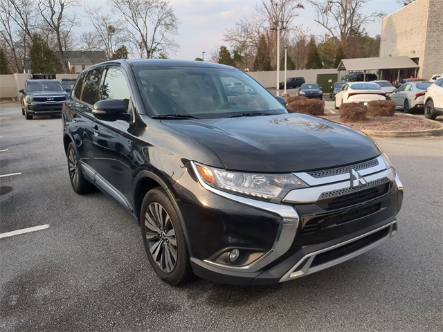 2019 Mitsubishi Outlander SE