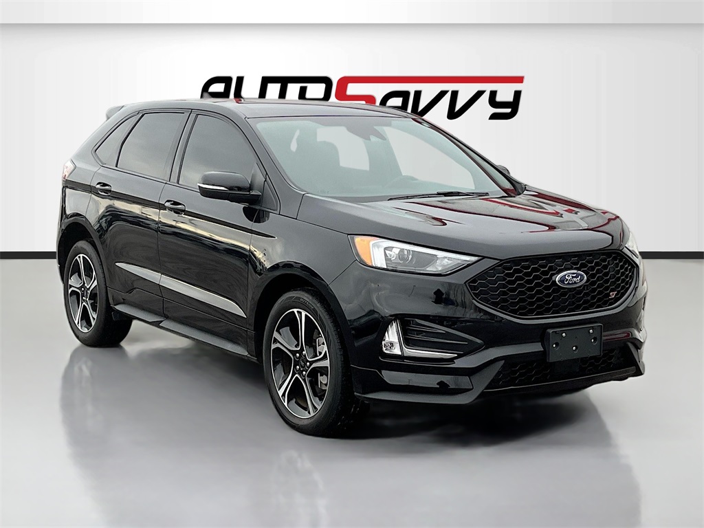 2023 Ford Edge ST's photo