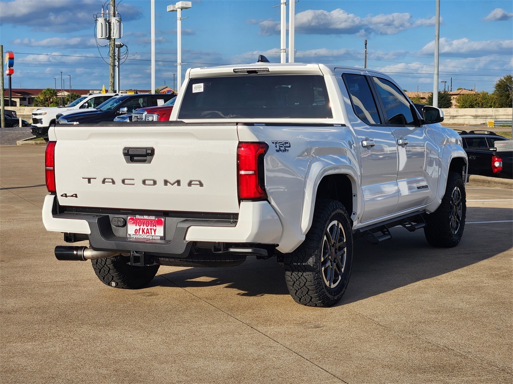 2025 Toyota Tacoma TRD Sport Double Cab photo 2