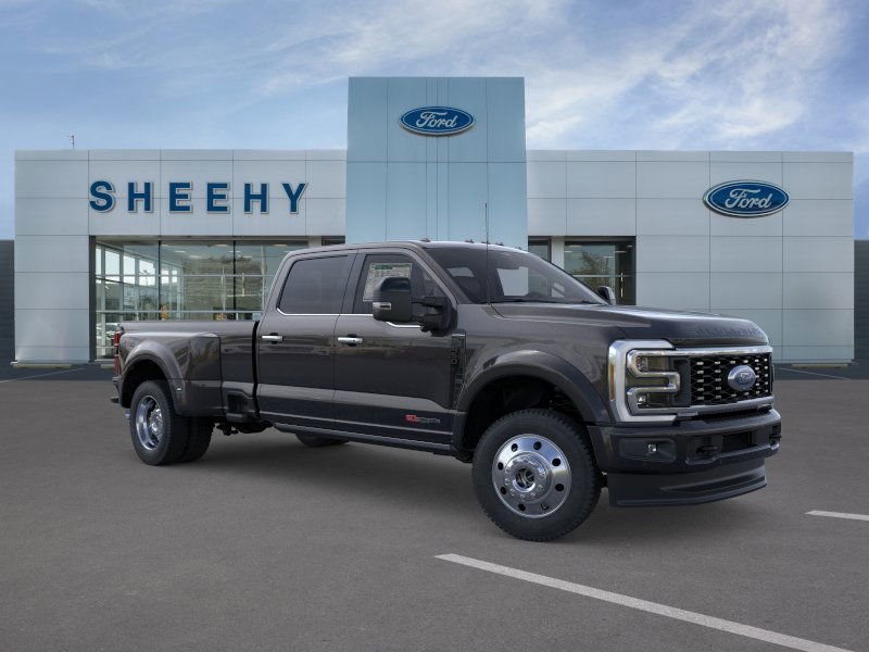 2026 Ford F-450 Super Duty Platinum's photo