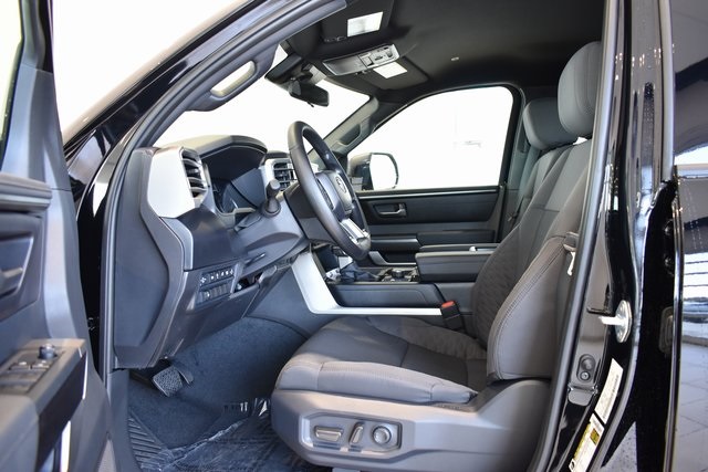 2026 Toyota Tundra SR5 CrewMax photo 8