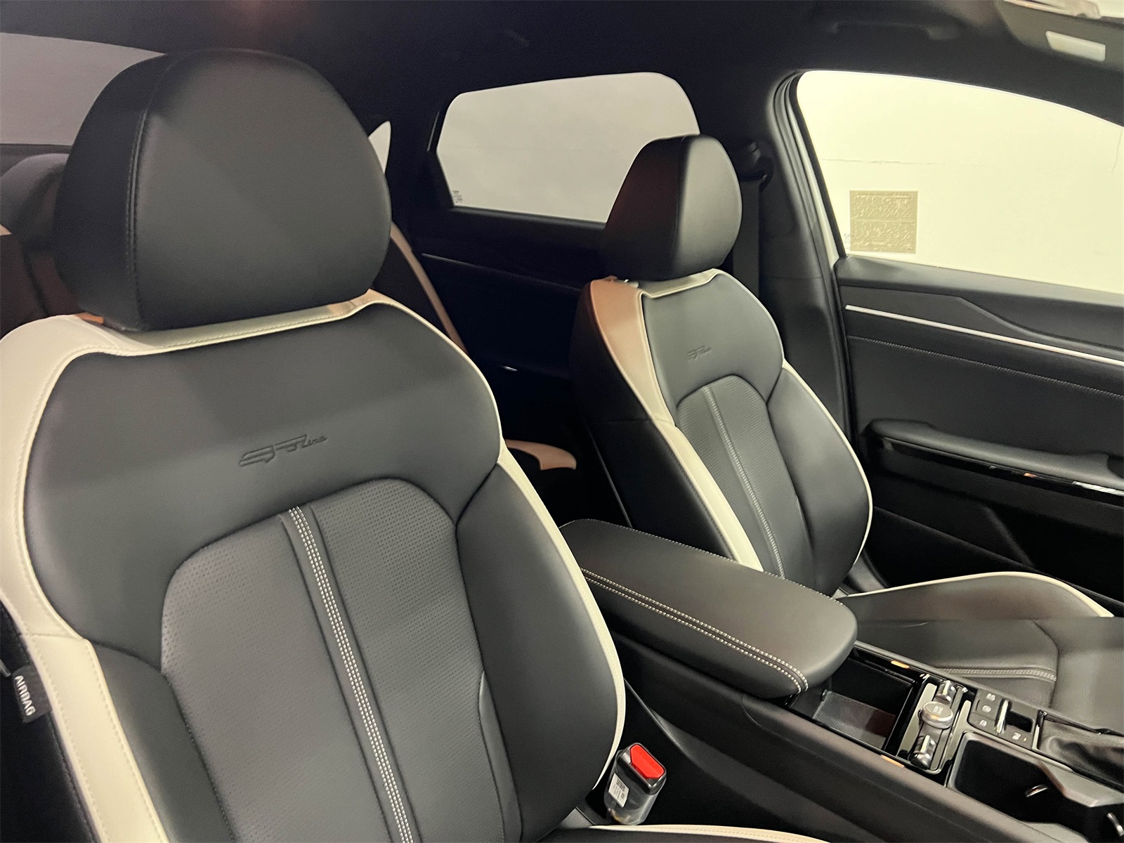 used 2025 Kia K5 car, priced at $28,788