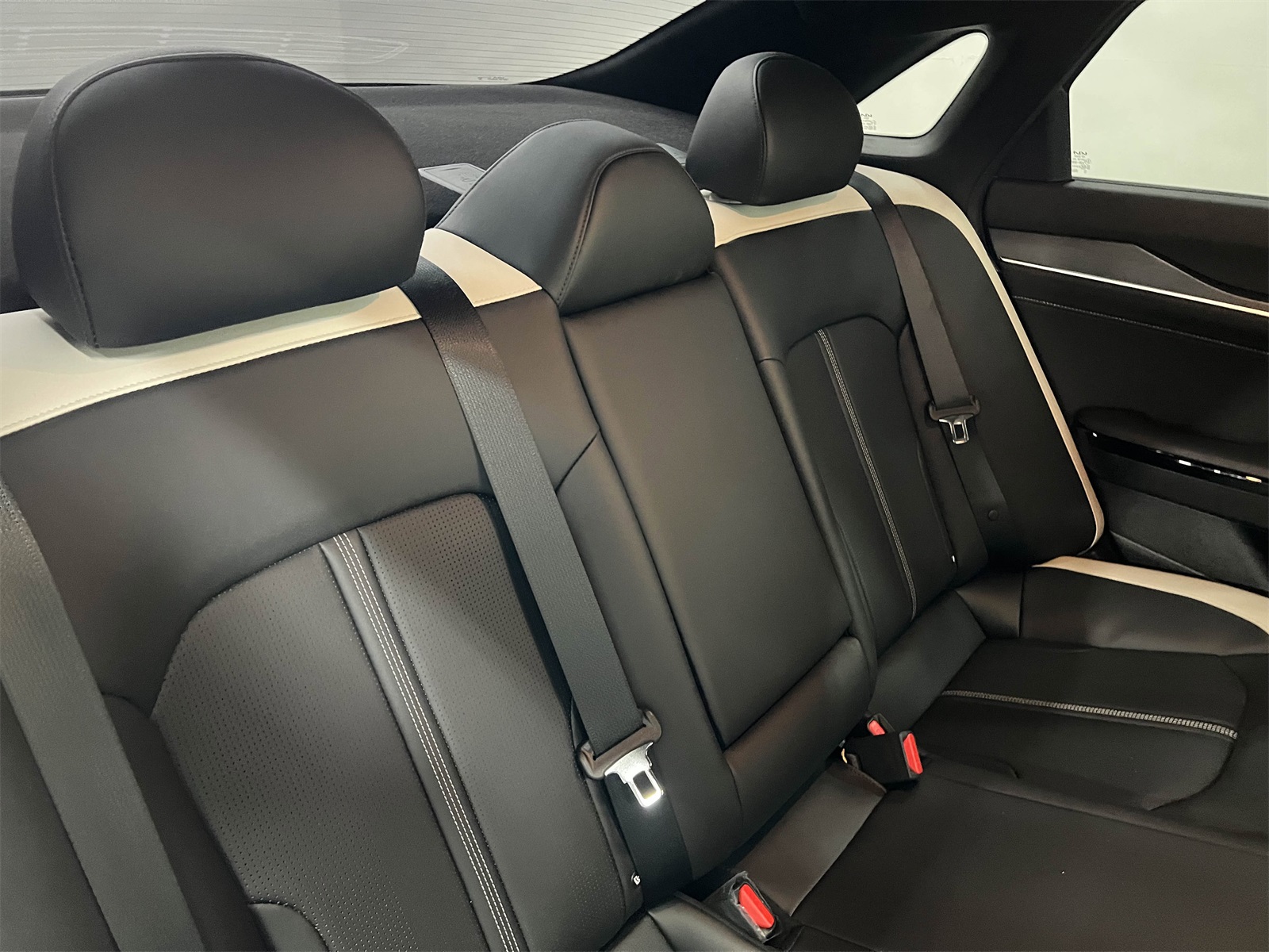 used 2025 Kia K5 car, priced at $28,788