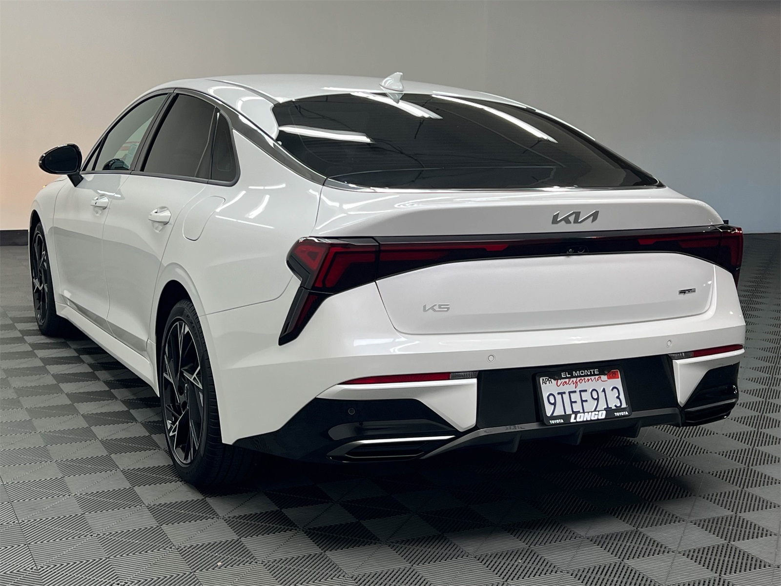 used 2025 Kia K5 car, priced at $28,788