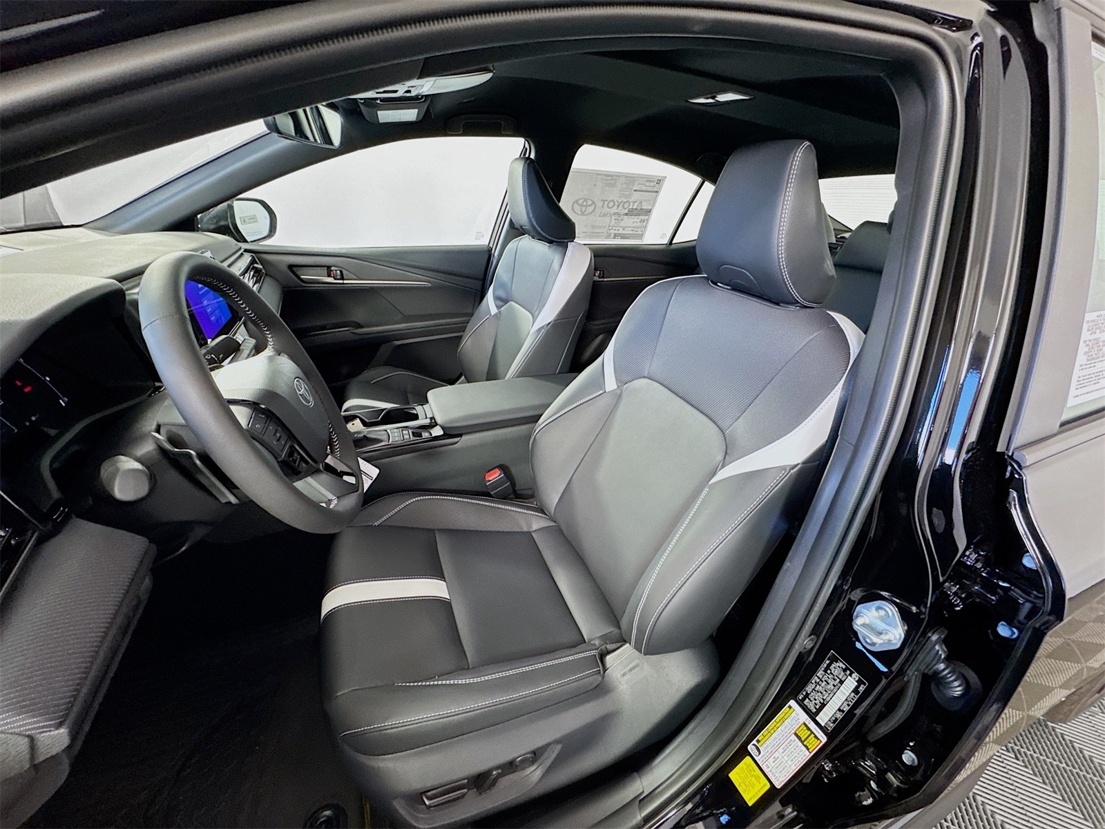 2026 Toyota Camry photo 7