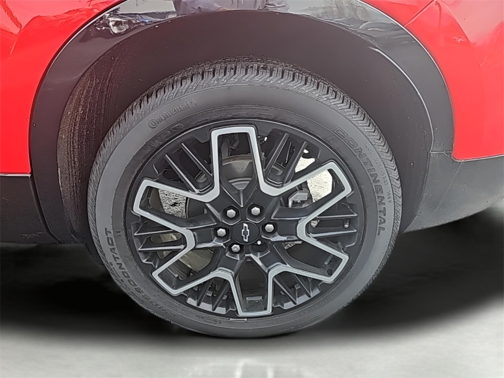 2023 Chevrolet Blazer RS photo 2