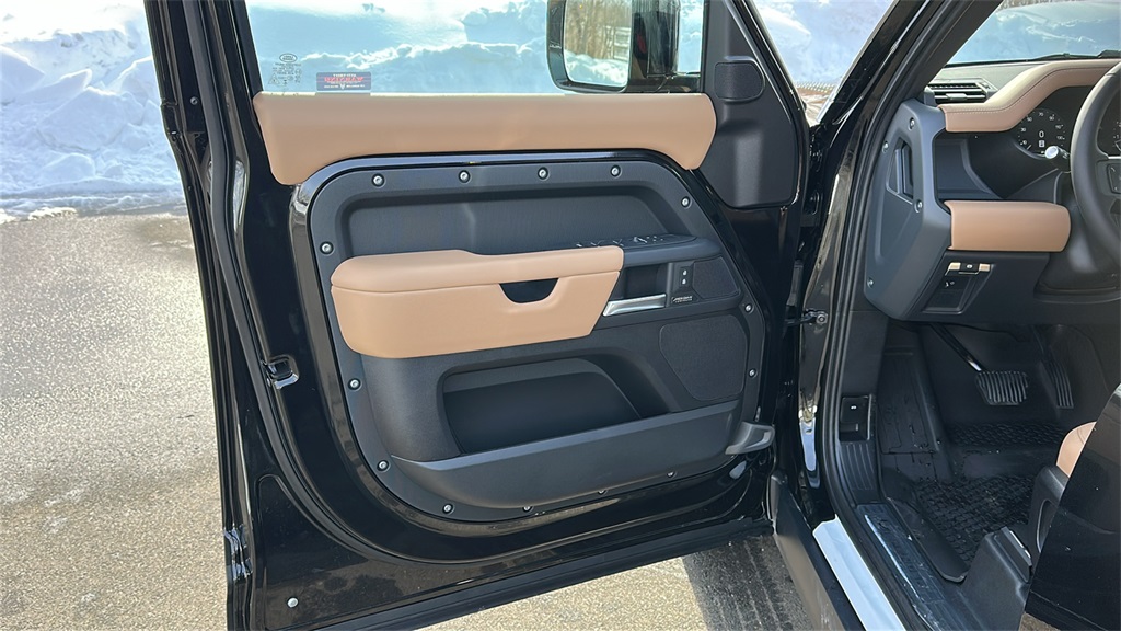 new 2026 Land Rover Defender 110 car, priced at $87,716