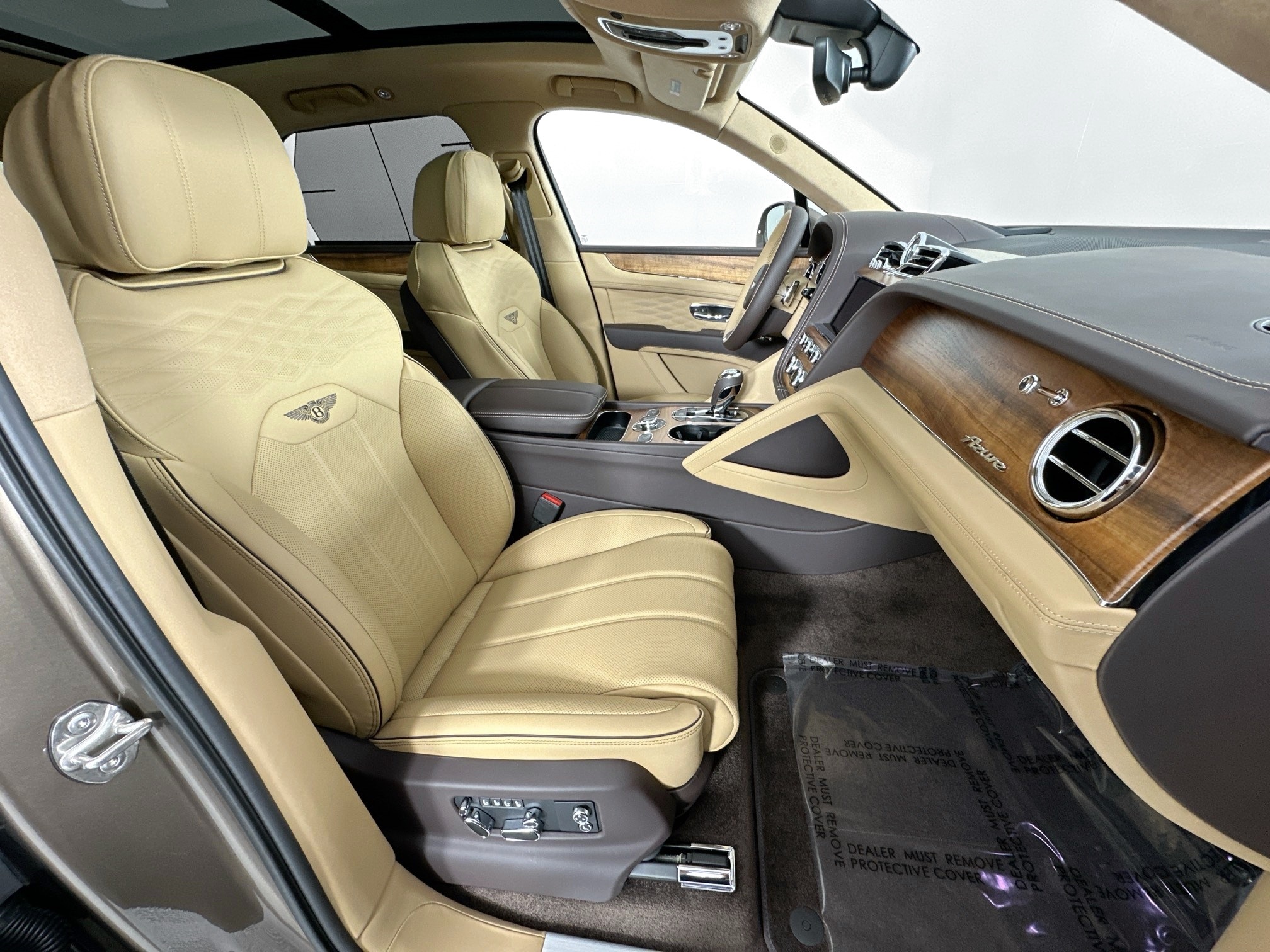 new 2025 Bentley Bentayga car