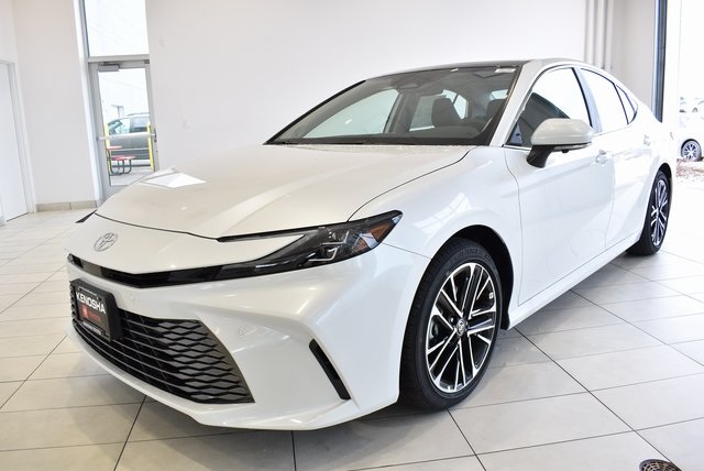 2026 Toyota Camry XLE photo 2