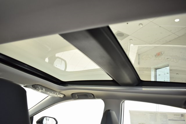 2026 Toyota Camry XLE photo 5