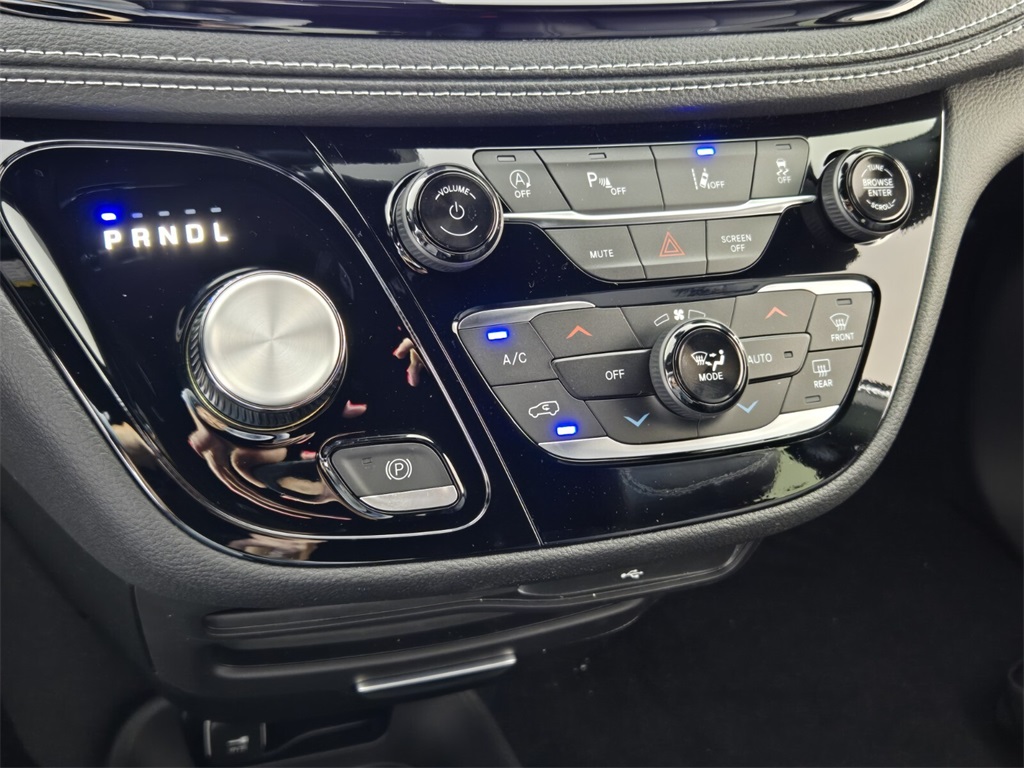 new 2026 Chrysler Pacifica car, priced at $44,807