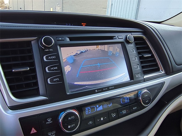 used 2016 Toyota Highlander car, priced at $18,911