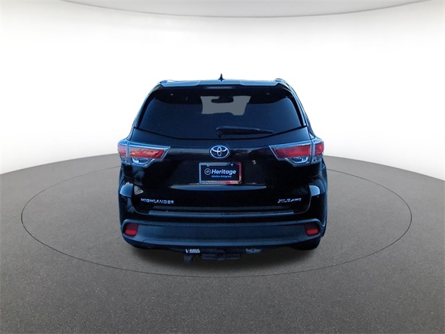 used 2016 Toyota Highlander car, priced at $18,911